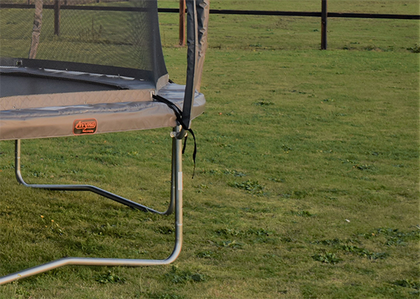 trampoline vastzetten